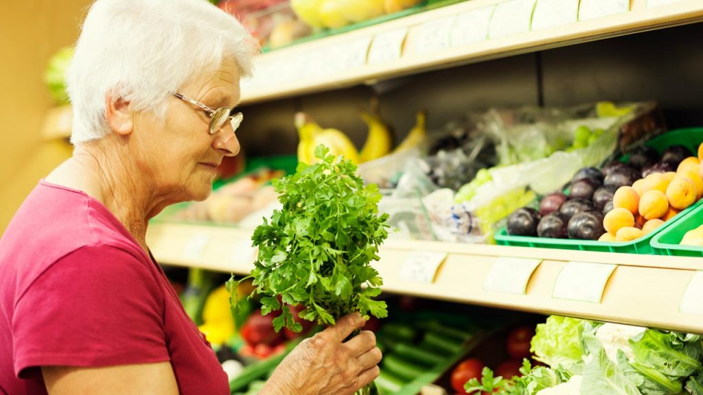 موادغذایی پرانرژی برای سالمندان