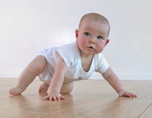 رشد غیر طبیعی لگن در نوزادان