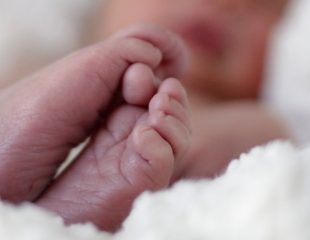 آزمایش های غربالگری نوزاد : کدام یک از آزمایشات غربالگری را کودک شما خواهد داشت ؟