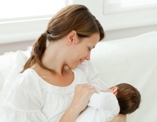 چطور به کودک خود شیر مادر بدهید؟