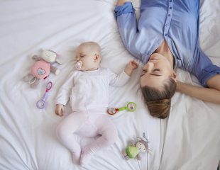 6 اشتباهی که والدین راجع به خواب انجام می دهند و راه های جلوگیری از آن چیست