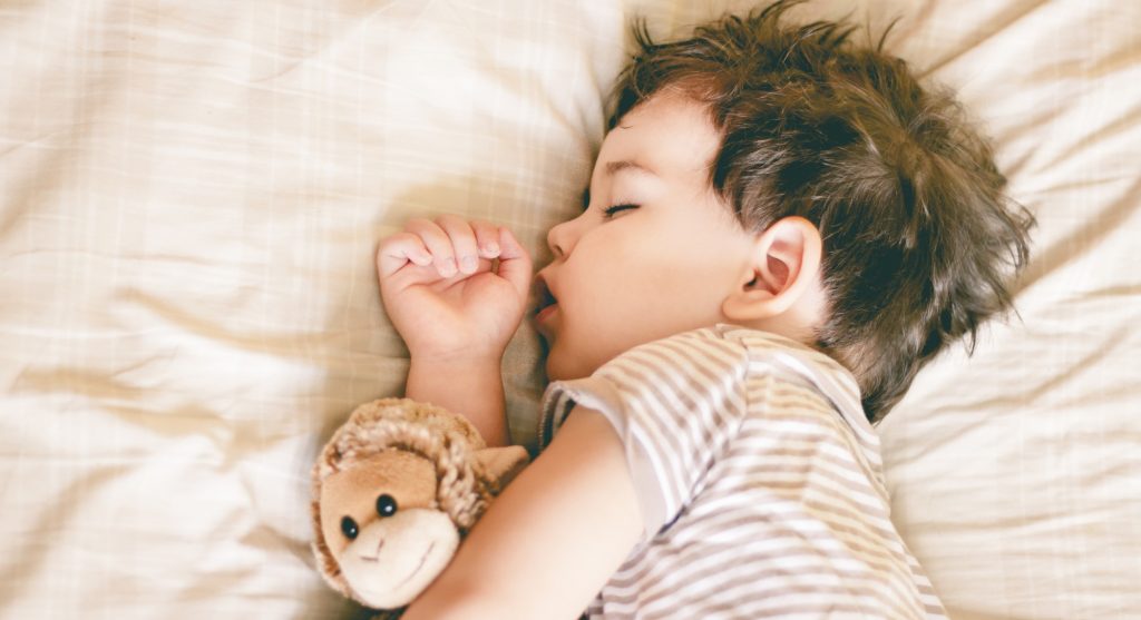 عادت های خواب در خردسالان