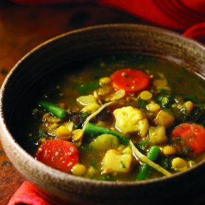 خوراک لپه و سبزیجات و زنجبیل خوراک لپه و سبزیجات و زنجبیل