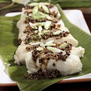 ماهی بخارپز زنجبیلی با سس مخصوص معروف به هانا ماهی بخارپز زنجبیلی با سس مخصوص معروف به هانا