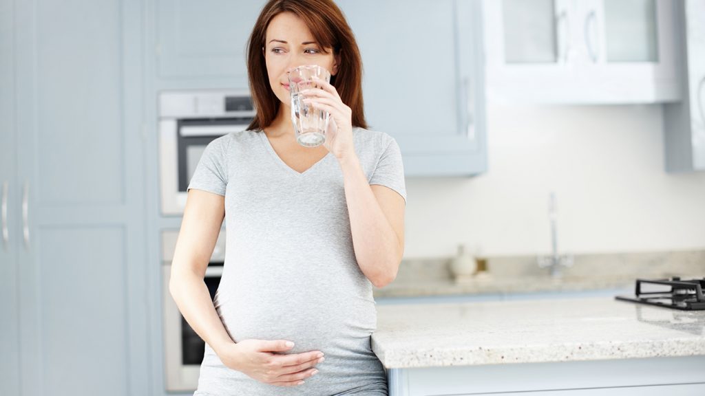 علایم کمبود شدید آب در دوران بارداری