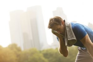 با فواید عرق کردن بیشتر آشنا شوید با فواید عرق کردن بیشتر آشنا شوید