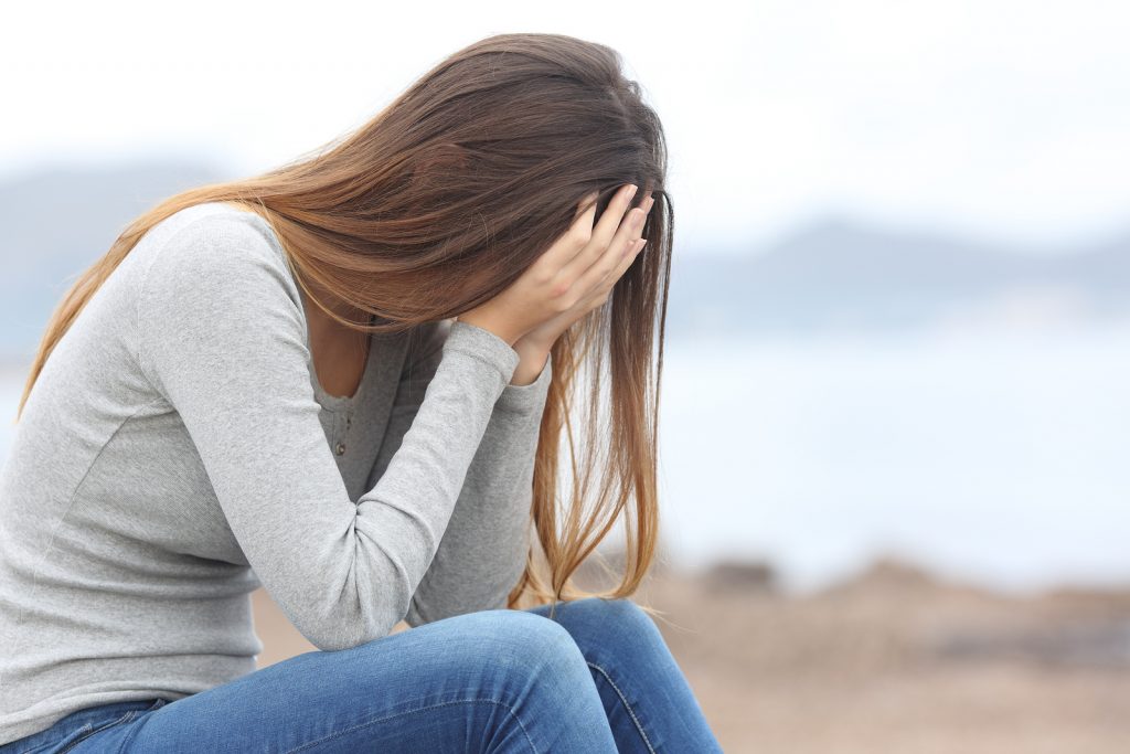 افراد افسرده دقیقا چه احساساتی را تجربه می‌کنند؟