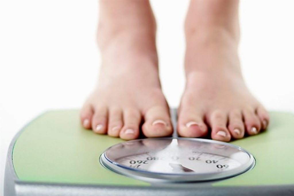 6 نکته برای کاهش وزن در افراد مبتلا به کم کاری تیروئید