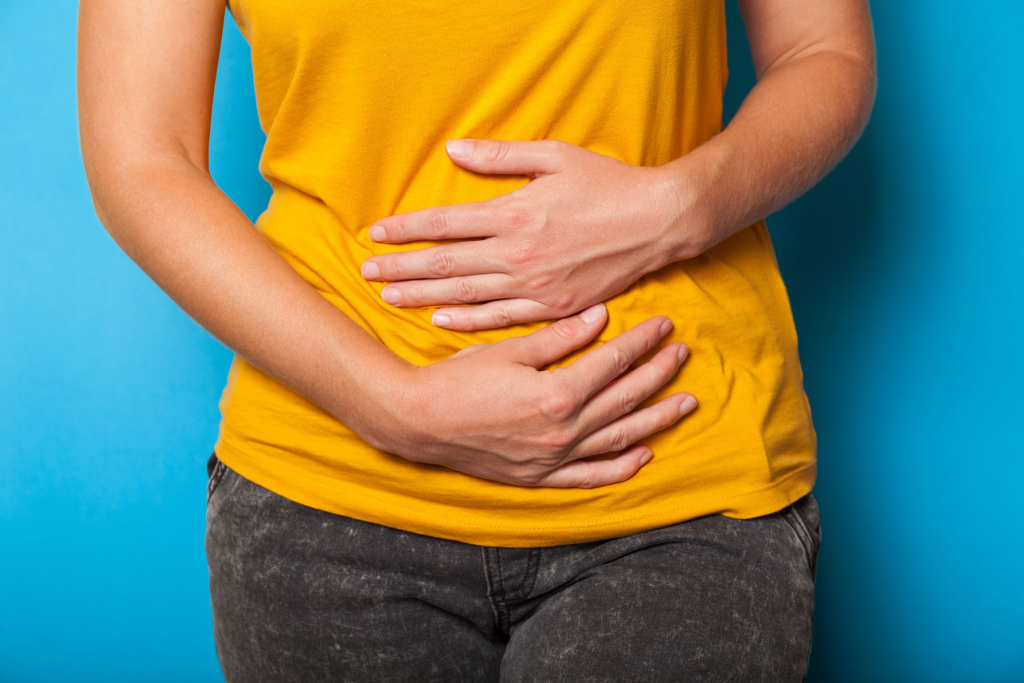 20 علت اصلی درد قسمت تحتانی شکم و پهلوی راست
